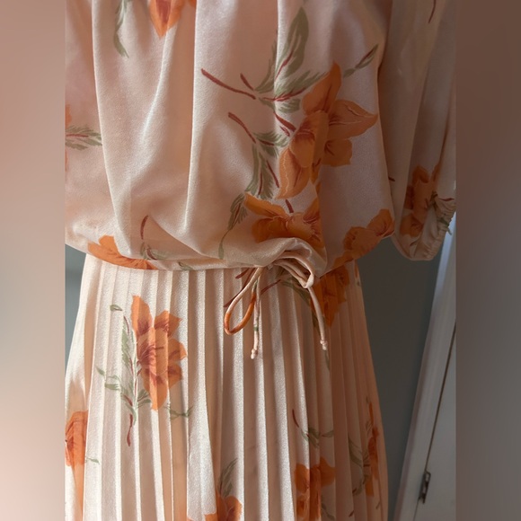 VTG 70s Peach Floral Maxi Dress Boho Prairie Peasant Pleated Skirt Festival. SM - Picture 12 of 14